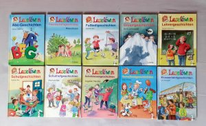 10 X Leselöwen - ABC Geschichten + Schulgeschichten + Schulhofgeschichten + Schulklassengeschichten + Schulfestgeschichten + Klassenfahrtgeschichten + […]