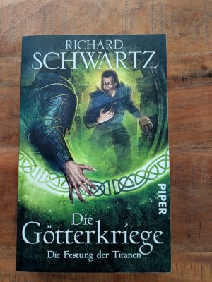 Die Festung der Titanen - Die Götterkriege 4 - signierte Ausgabe