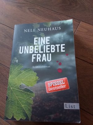 gebrauchtes Buch – Nele Neuhaus – Eine unbeliebte Frau - Kriminalroman