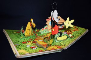 antiquarisches Buch – Walt Disney – Mickey, Hop-là !, Illustrations d'après Walt(er) Disney.