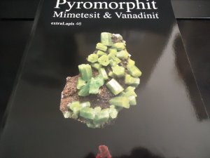 Pyromorphit. Mimetesit & Vanadinit. extraLapis 46