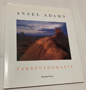 Farbfotografie. Ausgewählte Fotos und Schriften. Herausgegeben von Harry M. Callahan unter Mitarbeit von John P. Schaefer und Andrea G. Stillman. Einleitung […]