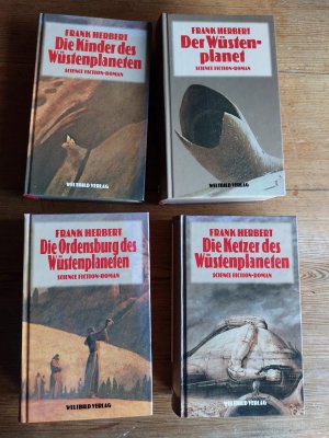 Konvolut / Buchpaket aus 4 Büchern aus dem "Dune-Zyklus" #Der Wüstenplamet, #Die Kinder des Wüstenplaneten, #Die Ketzer des Wüstenplaneten, #Die Ordensburg […]