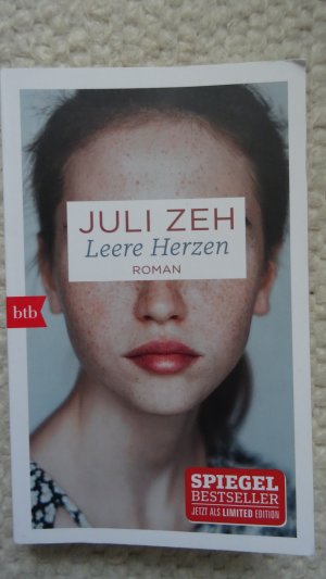 gebrauchtes Buch – Juli Zeh – Leere Herzen