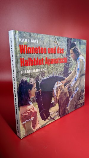 gebrauchtes Buch – Karl May, Michael Petzel – Winnetou und das Halbblut Apanatschi - Film-Bildbuch ; nach dem gleichnamigen Rialto/Constantin-Film