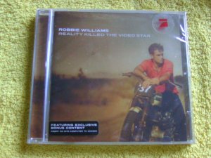 neuer Tonträger – Robbie Williams – Reality Killed The Video Star