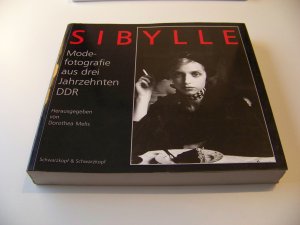 Sibylle Sybille Modefotografie aus drei Jahrzehnten DDR +++ Mode Fotografien TOP