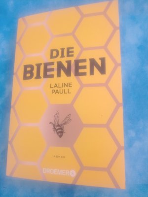 gebrauchtes Buch – Laline Paull – Die Bienen – Roman