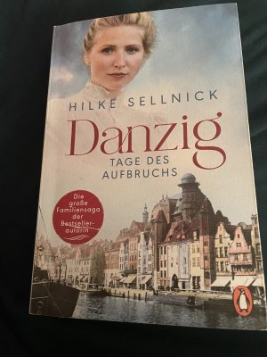 gebrauchtes Buch – Hilke Sellnick – Tage des Aufbruchs - Roman. Band 1