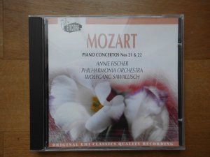 Mozart: Piano Concertos Nos. 21 & 22