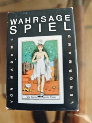 Wahrsagespiel von madame lenormand