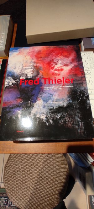 Bildtext: Fred Thieler. Monographie und Werkverzeichnis. Bilder von 1942-1993 von Andrea Firmenich
