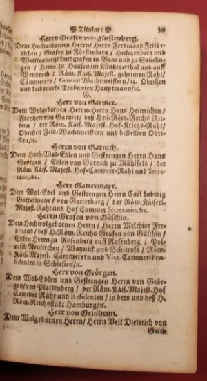 antiquarisches Buch – Harsdörffer, Georg Philipp – Der Teutsche Secretarius. Das ist: Allen Cantzleyen, Studir- und Schreibstuben nützliches, fast nohtwendiges, und zum vierdten mal vermehrtes Titular- und Formularbuch. Enthaltend: I. Dieser Zeit hohen Potentaten ... Namen und Ehrentitul Und sonderlich, der jetzigen Röm. Käis. Majest. bestellten Herrn Geheimen-Reichs-Kriegs-Hofrähte, etc. II. Gebräuchliche Gruß- und Freundschafft-Briefe ... ... Mit Anfügung C. Formularien allerhand Vorträge, Empfängnissen und Abdanckungen, etc. zu erstatten