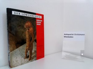 gebrauchtes Buch – Brigitte Reinhardt – Der Löwenmensch : Tier und Mensch in der Kunst der Eiszeit ; Begleitpublikation zur Ausstellung Der Löwenmensch - Tier und Mensch in der Kunst der Eiszeit ; Ulmer Museum, 11. September - 13. November 1994. hrsg. vom Ulmer Museum. [Hrsg.: Brigitte Reinhardt ; Kurt Wehrberger. Autoren: Gerhard Bosinski ...]