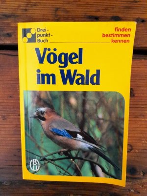 Vögel im Wald