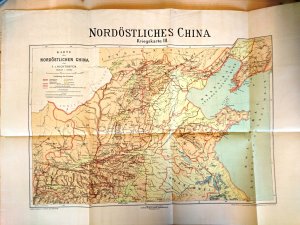 Nordöstliches CHINA. 1: 3.000.000. Kriegskarte III. Entnommen aus v. Richthofens, China, Ergebnisse eigener Reisen, Band II, Tafel VIII. (Berlin, Dietrich […]