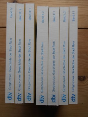 gebrauchtes Buch – Rom, Geschichte, Mittelalter – Geschichte der Stadt Rom im Mittelalter : vom V. bis zum XVI. Jh. / 7 Bände Hrsg. von Waldemar Kampf / dtv ; 5960 : dtv-Klassik : Literatur, Philosophie, Wissenschaft