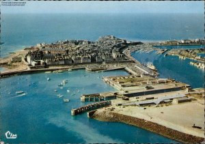 St. Malo, Vue aerienne St. Malo intra-muros et ses bassins