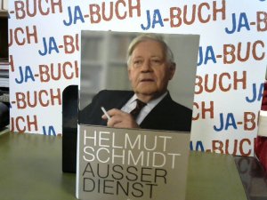 gebrauchtes Buch – Schmidt Helmut – Außer Dienst: Eine Bilanz