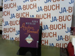 gebrauchtes Buch – Nora Miedler – Aschenpummel: Roman