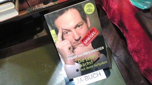 gebrauchtes Buch – Hirschhausen, Dr. med – Die Leber wächst mit ihren Aufgaben Komisches aus der Medizin