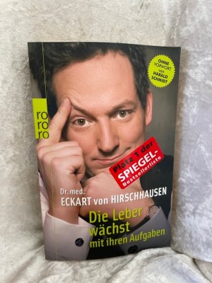 gebrauchtes Buch – Rauschenbach, Erich und Dr – Die Leber wächst mit ihren Aufgaben: Komisches aus der Medizin Cartoons von Erich Rauschenbach. [Ohne Vorw. von Harald Schmidt] / Rororo ; 62355 : Sachbuch