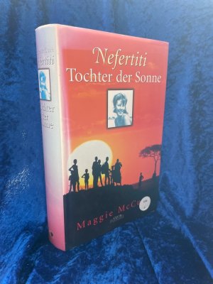 gebrauchtes Buch – McCune Maggie – Maggie McCune: Nefertiti - Tochter der Sonne