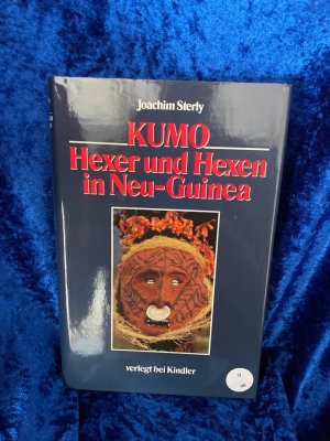 gebrauchtes Buch – sterly, joachim und Hans P Dürr – Kumo. Hexer und Hexen in Neu- Guinea Hexer und Hexen in Neu-Guinea