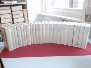 Die Bibliothek des Morgenlandes (vollständig in 19 Bänden in 22 Büchern). Begründet von G.E. von Grunebaum. Herausgegeben von J. van Ess und H. Halm.