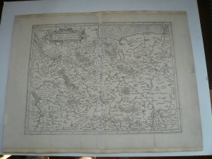 Saxonia Inferior et Meklenborg Duc, anno 1630, Mercator-Hondius, Karte, Platte: 34 x 44 cm., alt auf Trägerkarton aufgezogen, in den Falzen am Kopf und […]