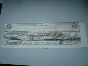 Zellerfeld (Clausthal-Zellerfeld). - Gesamtansicht. - Merian. - Frankfurt Merian, 1650 9,5 x 32,3 cm (Darstellung) / 11,5 x 36,5 cm (Blatt). Aus: Matthäus […]