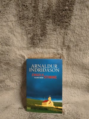 gebrauchtes Buch – Arnaldur Indridason – Engelsstimme : Island-Krimi. Aus dem Isländ. von Coletta Bürling / Bastei-Lübbe-Taschenbuch ; Bd. 15440 : Allgemeine Reihe