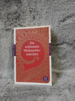 gebrauchtes Buch – Beckmann, Juliane  – Die schönsten Weihnachtsmärchen hrsg. von Juliane Beckmann / Fischer ; 90313 : Fischer Klassik