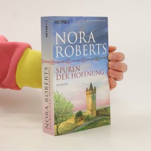 gebrauchtes Buch – Nora Roberts – Spuren der Hoffnung: Roman