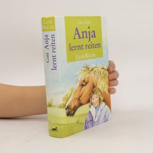 Anja lernt reiten