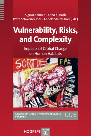 ISBN 9780889374355: Vulnerability, Risks, and Complexity - Impacts of Global Change on Human Habitats