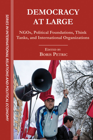 ISBN 9781137032744: Democracy at Large