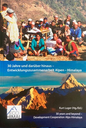 ISBN 9783200082632: 30 Jahre und darüber hinaus - Entwicklungszusammenarbeit Alpen-Himalaya - 30 years and beyond - Development Cooperation Alps-Himalaya