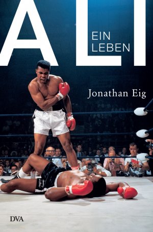 ISBN 9783421046895: Ali - Ein Leben - Mit 35 Fotos