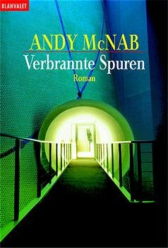 ISBN 9783442356881: Verbrannte Spuren