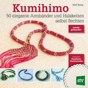 ISBN 9783702015459: Kumihimo - 50 elegante Armbänder und Halsketten selbst flechten. Flechtscheibe fehlt !!