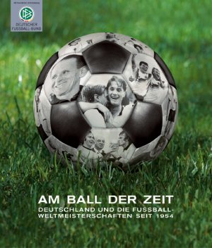 ISBN 9783775791885: Am Ball der Zeit