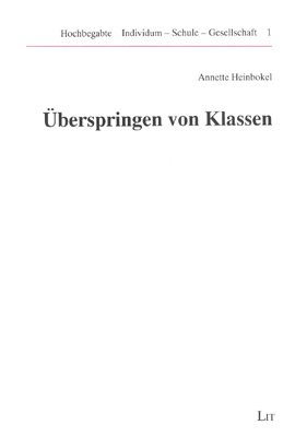 ISBN 9783825830410: Überspringen von Klassen