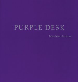 ISBN 9783865215970: Purple Desks