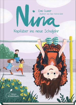 neues Buch – Emi Gunér – Nina - Kopfüber ins neue Schuljahr | Nina - Band 3 | Emi Gunér | Buch | 128 S. | Deutsch | 2024 | Klett Kinderbuch | EAN 9783954702992