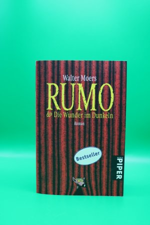 gebrauchtes Buch – Walter Moers – Rumo & Die Wunder im Dunkeln. Ein Roman in zwei Büchern