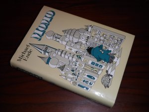 gebrauchtes Buch – Michael Ende – MOMO oder Die seltsame Geschichte von den Zeit-Dieben und von dem Kind, das den Menschen die gestohlene Zeit zurückbrachte. Ein Märchen-Roman.