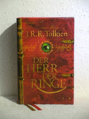 gebrauchtes Buch – J.R.R. Tolkien – Der Herr der Ringe-Trilogie (Gebundene Sonderausgabe mit Schutzumschlag und 2 Lesebändchenn)