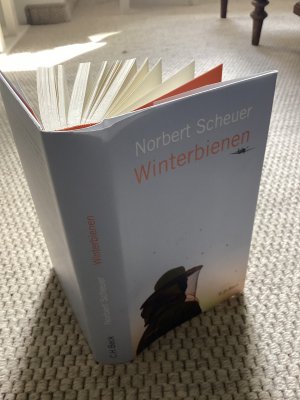 gebrauchtes Buch – Norbert Scheuer – Winterbienen