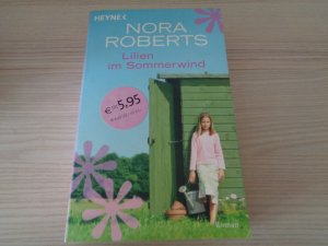 gebrauchtes Buch – Nora Roberts – Lilien im Sommerwind